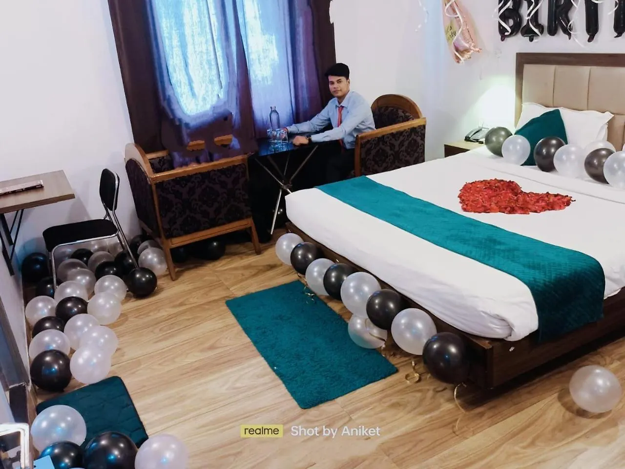 Clovetree Hotel Varanasi Ac & Non Ac Rooms Near Maidagin Parking Close To Kashi Viswanath Temple And Ganga Ghat Pensionat